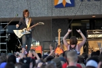 rockin-the-rapids-weezer (6)_1040x694